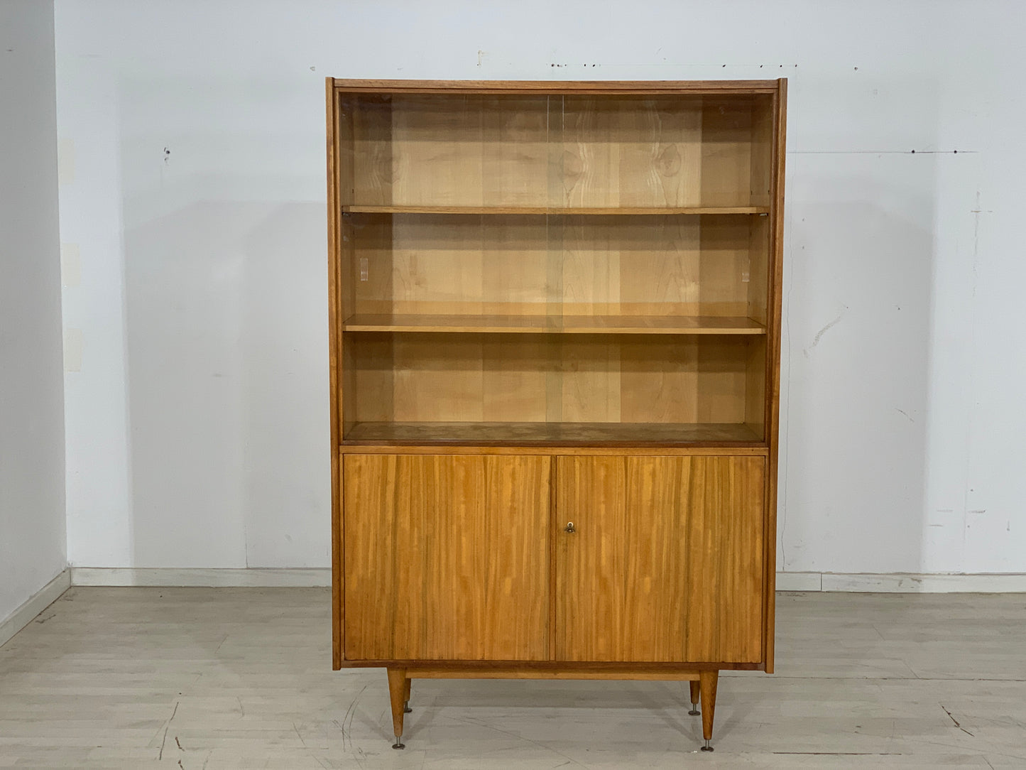 Mid Century Highboard Schrank Vitrine Vintage