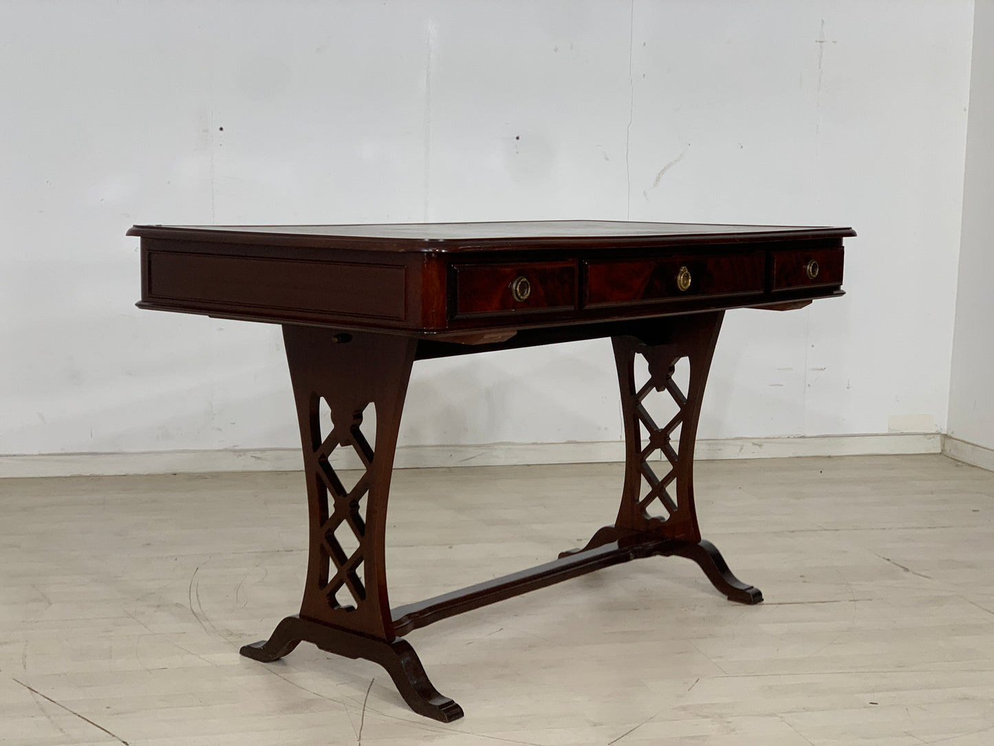 Mahagoni Schreibtisch Tisch Desk Vintage