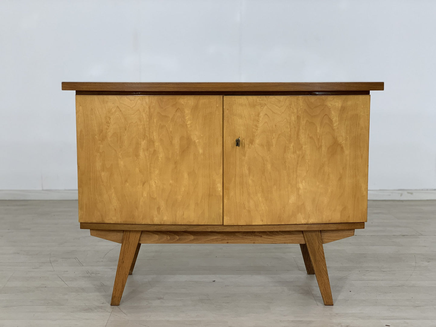 60s CHEST OF DRAWERS SIDEBOARD CABINET VINTAGE