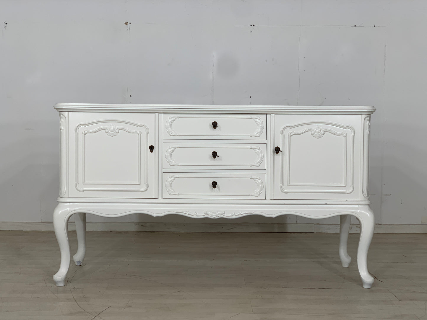 Weißes Chippendale Sideboard Schrank Kommode Vintage