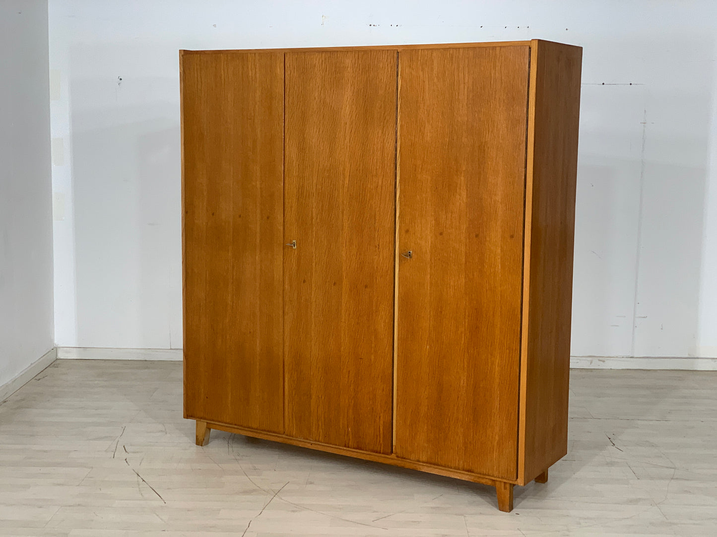 Mid Century Kleiderschrank Wäscheschrank Schrank Wardrobe Vintage