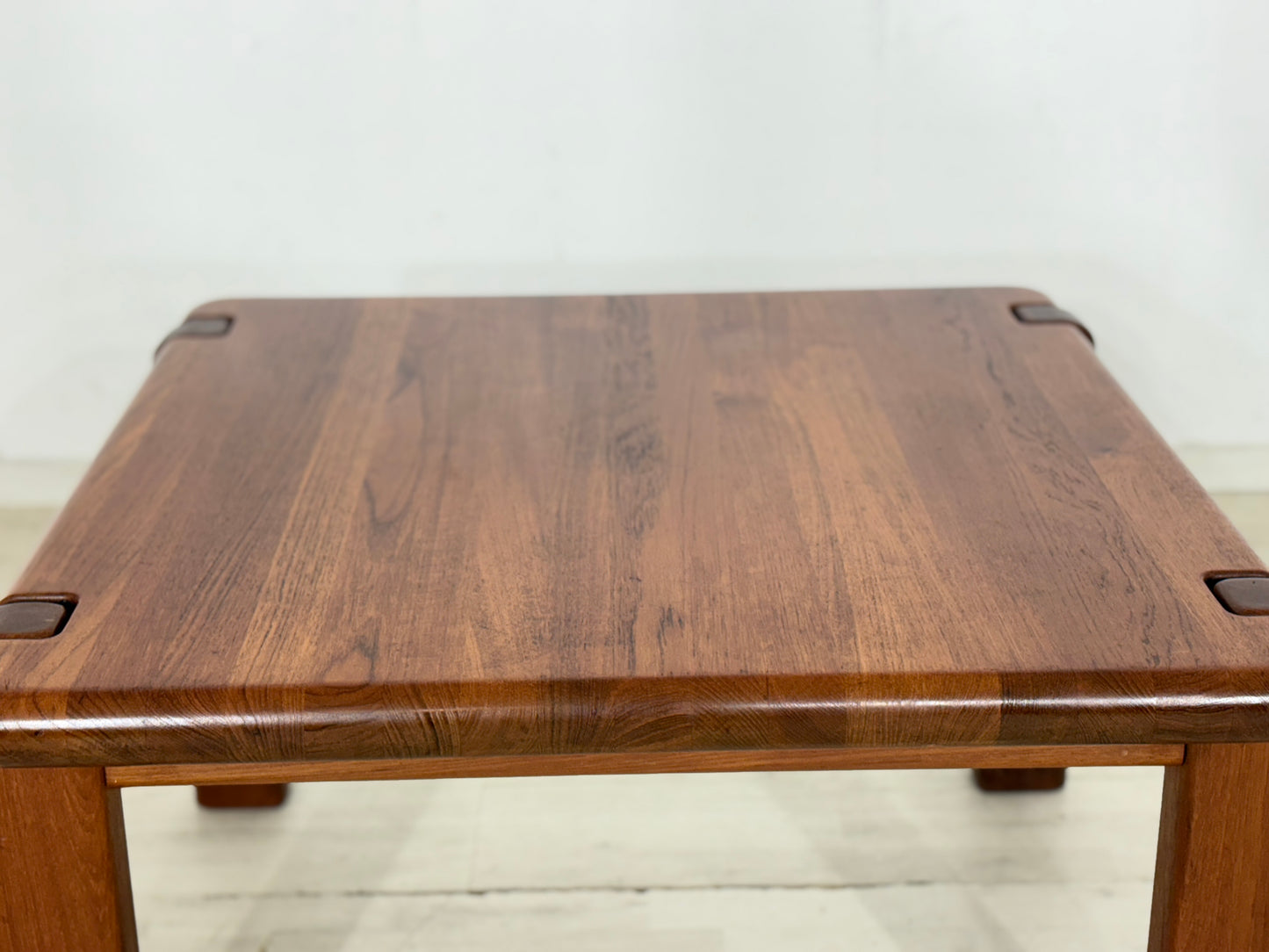 Dyrlund Couchtisch – Dänisches Design Wohnzimmertisch – Teak massiv – Mid-Century Vintage