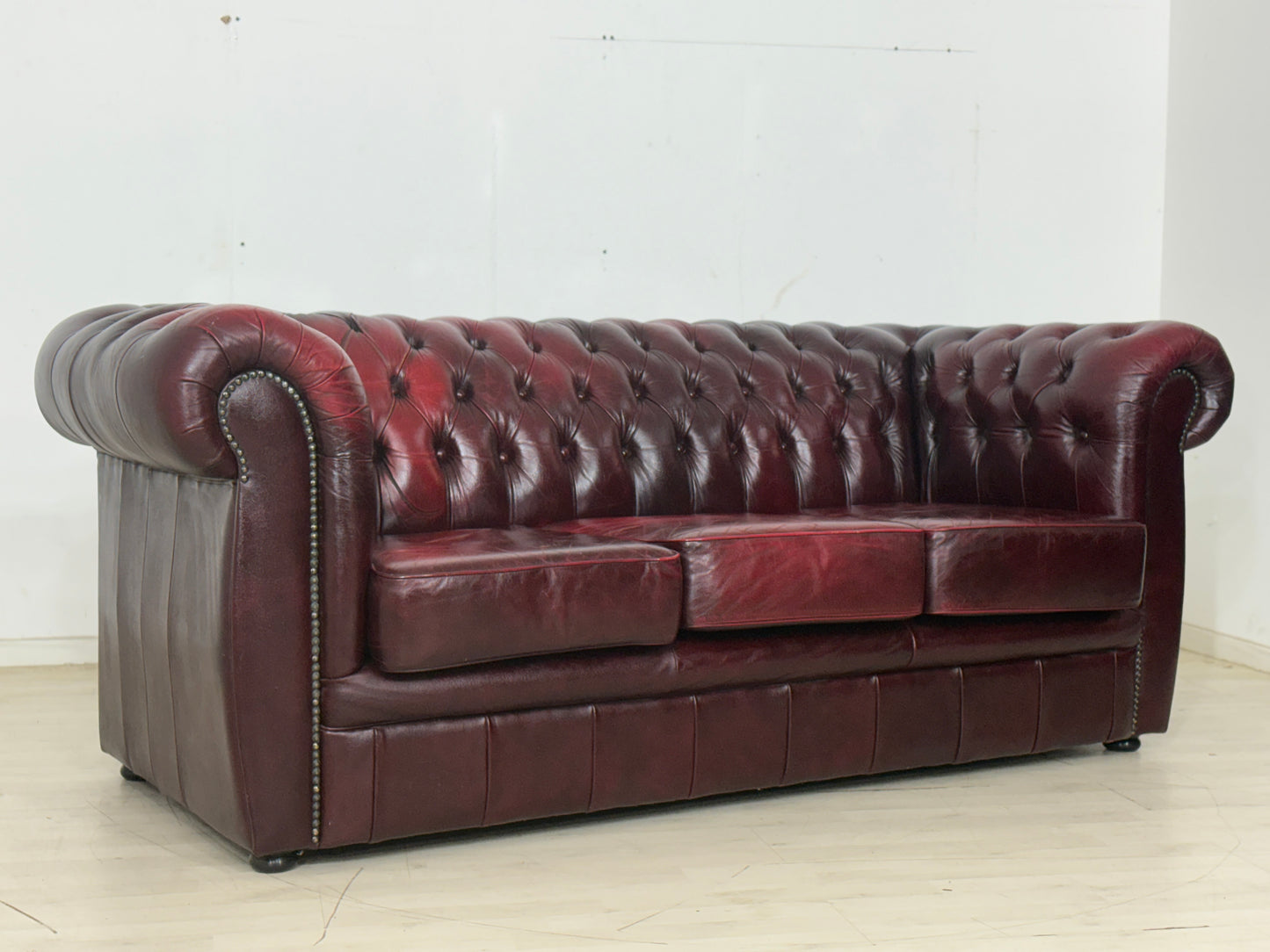 English Chesterfield Sofa Couch 3-Seater Vintage