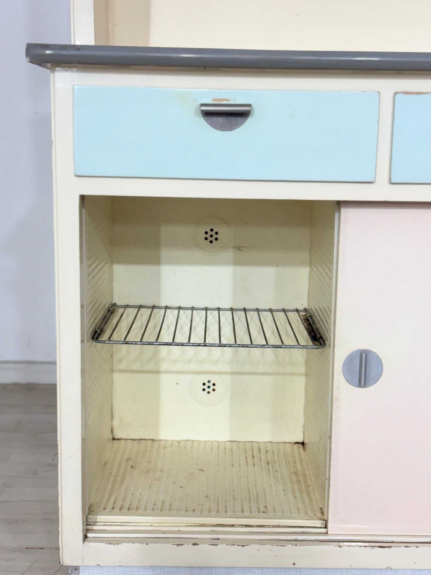 Vintage Küchenbuffet 50er/60er Jahre | Pastell-Design Küchenschrank| 2-teilig