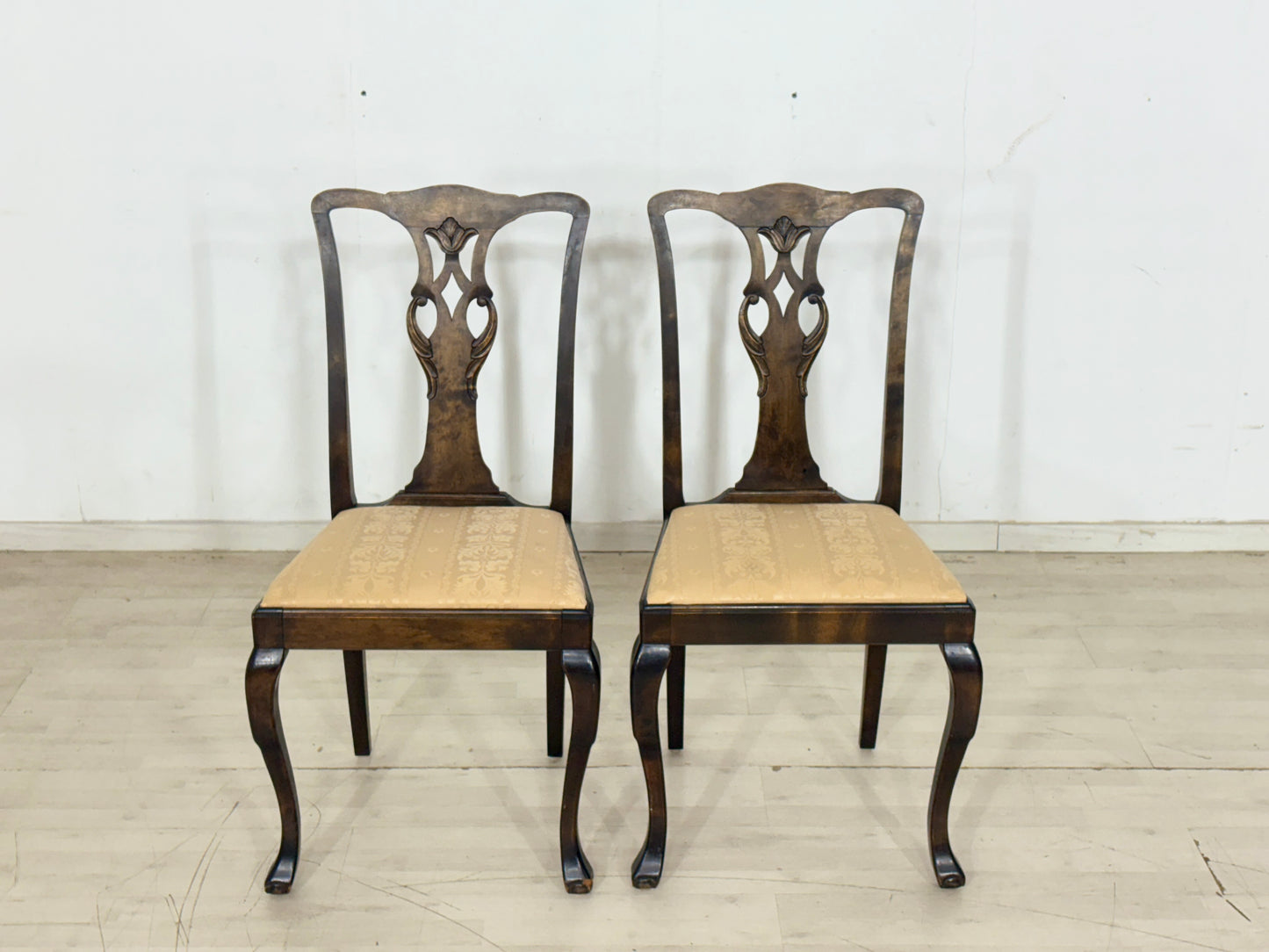 5er Set Antike Chippendale Stühle / Esszimmerstühle aus edlem Mahagoni/Nussbaum um 1900