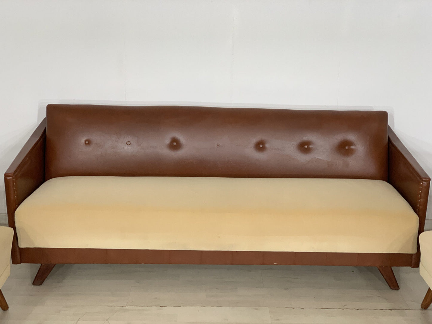 MID CENTURY COUCHGARNITUR SOFAGARNITUR COUCH SOFA 3-SITZER UND 2X SESSEL VINTAGE