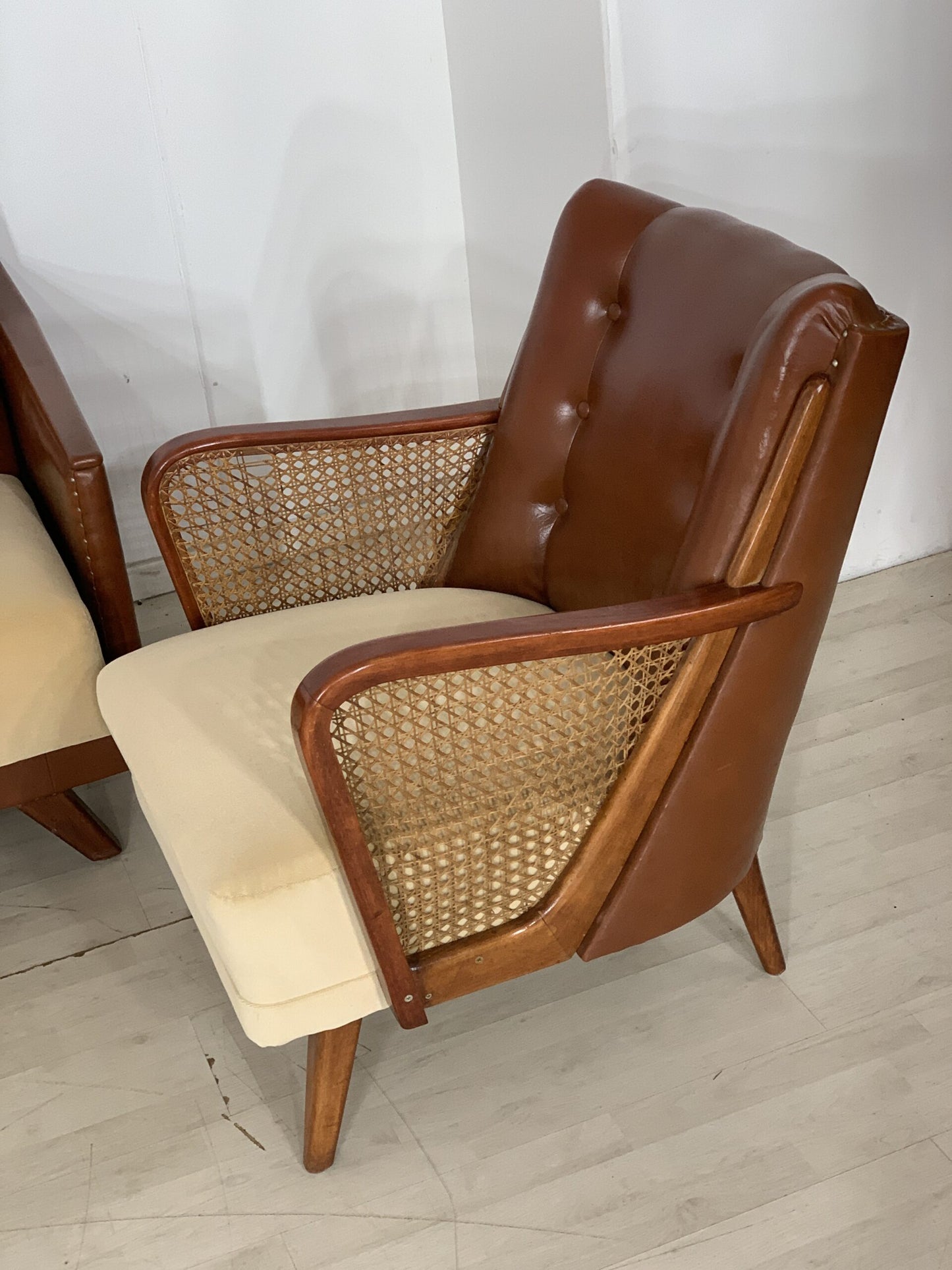 MID CENTURY SOFA SET