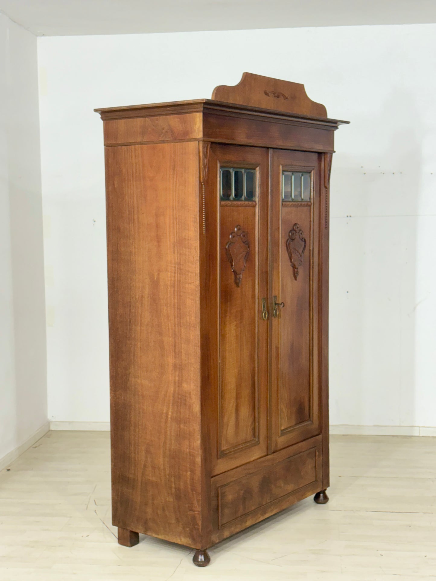 Schöner Gründerzeit Holz Schrank Kleiderschrank Wäscheschrank um 1900