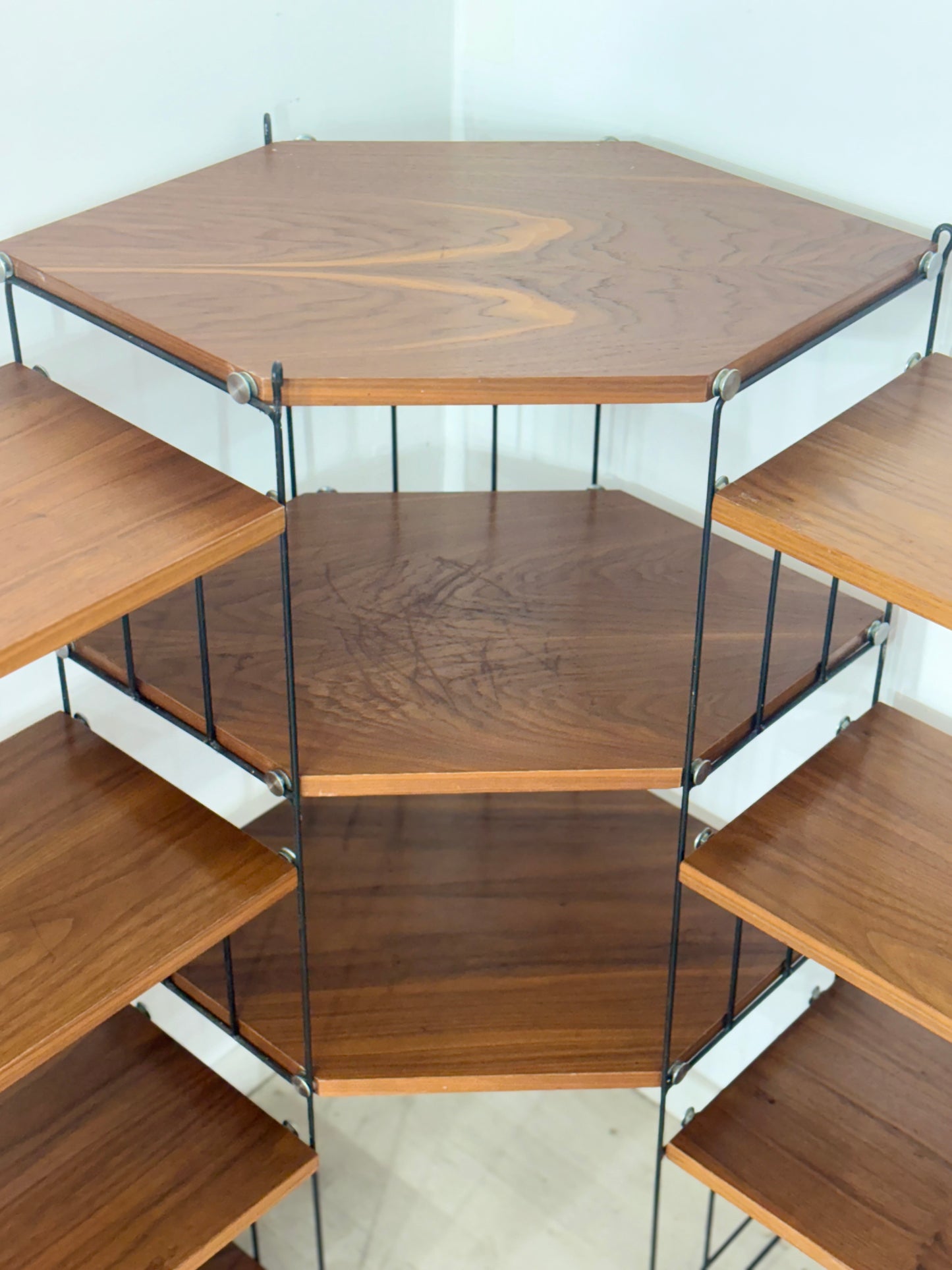 Modulares Mid-Century Wandregal - 60er Jahre / Stringregal