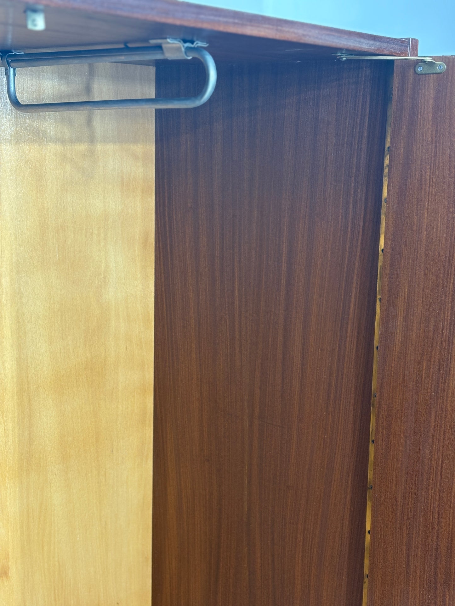 Mid Century Wäscheschrank Kleiderschrank Wardrobe Vintage