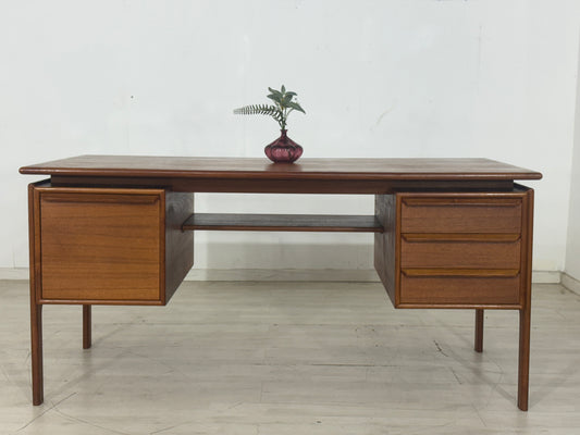Danish Teak Schreibtisch Bürotisch freistehend Hennig Kjaernulf