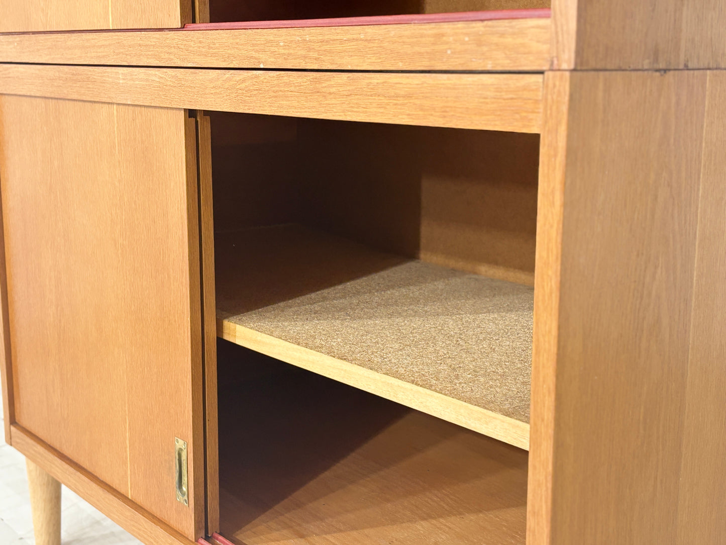 Mid-Century Fächerschrank / Vintage Highboard / Wohnzimmerschrank