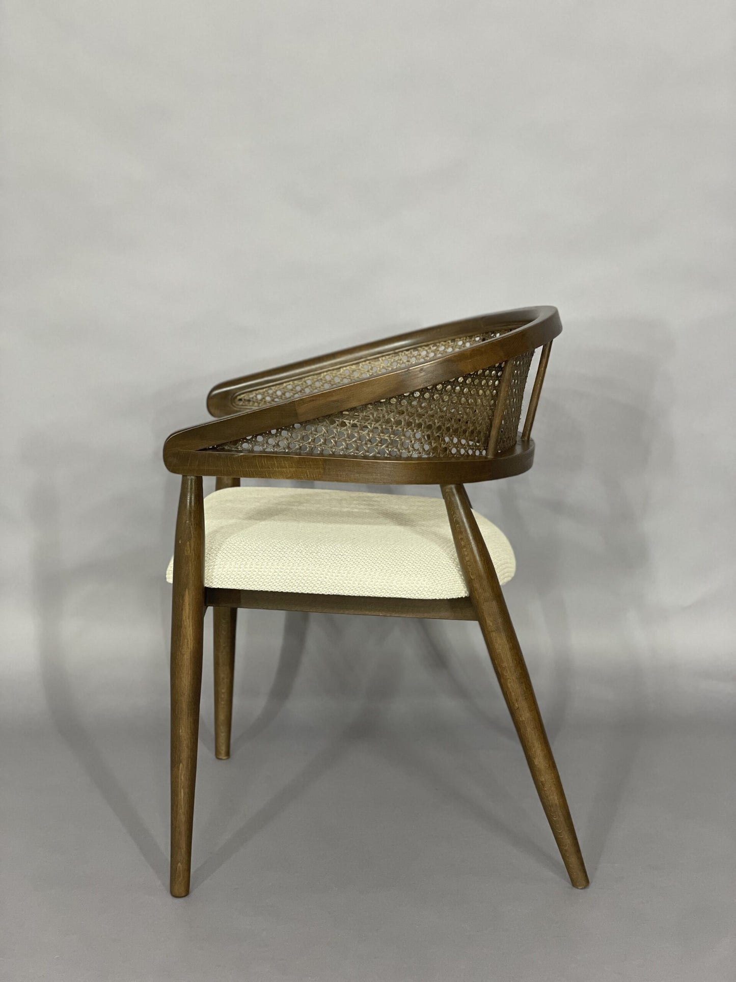 HIGH QUALITY CHAIR BASKET-WOVEN DINING CHAIR WALNUT