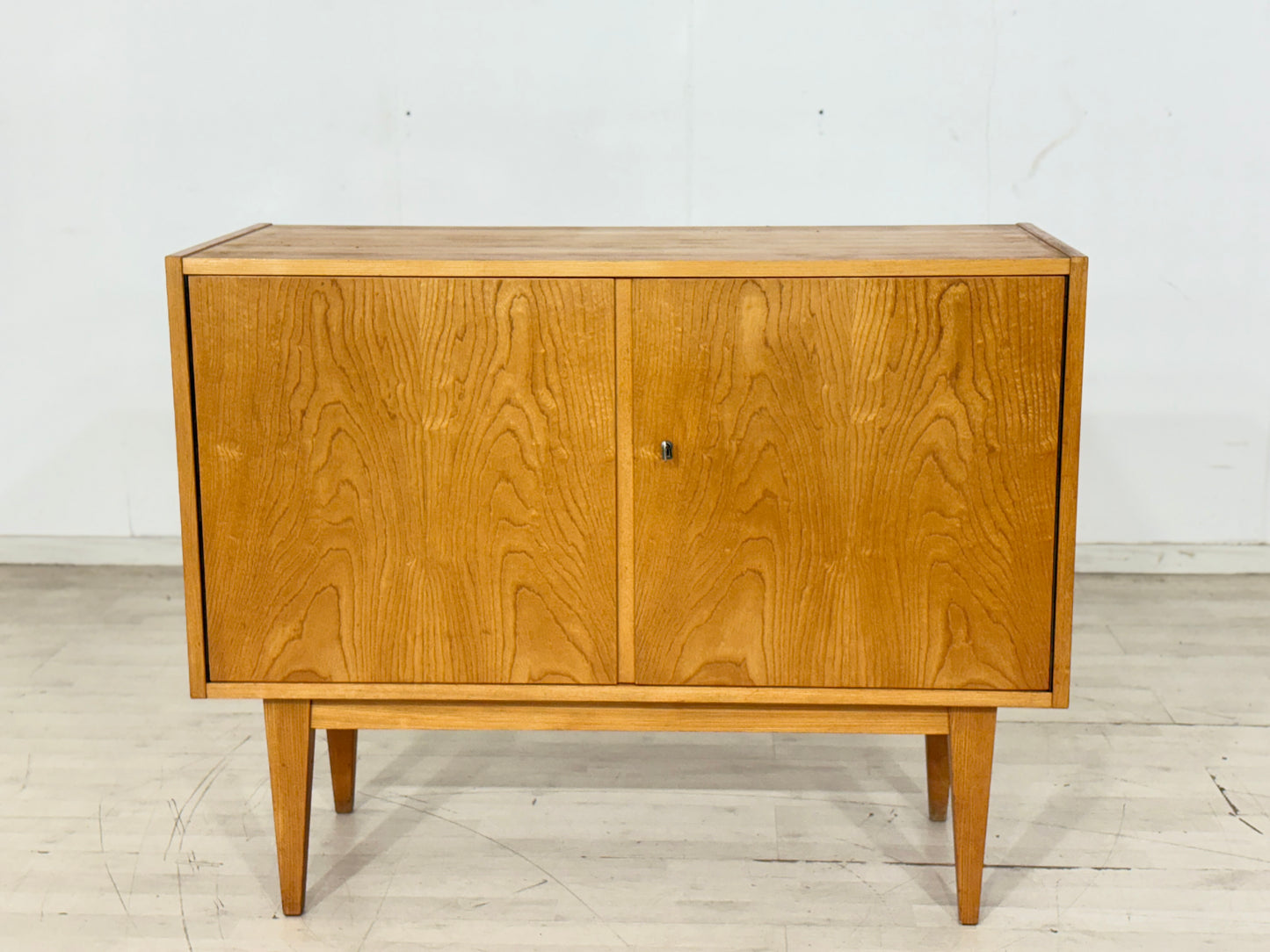 Hellerau Kommode Serie 602 – Mid-Century Designklassiker – Esche