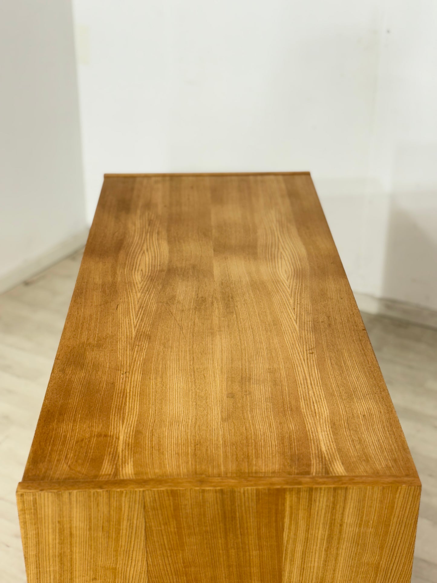 Hellerau Kommode Serie 602 – Mid-Century Designklassiker – Esche