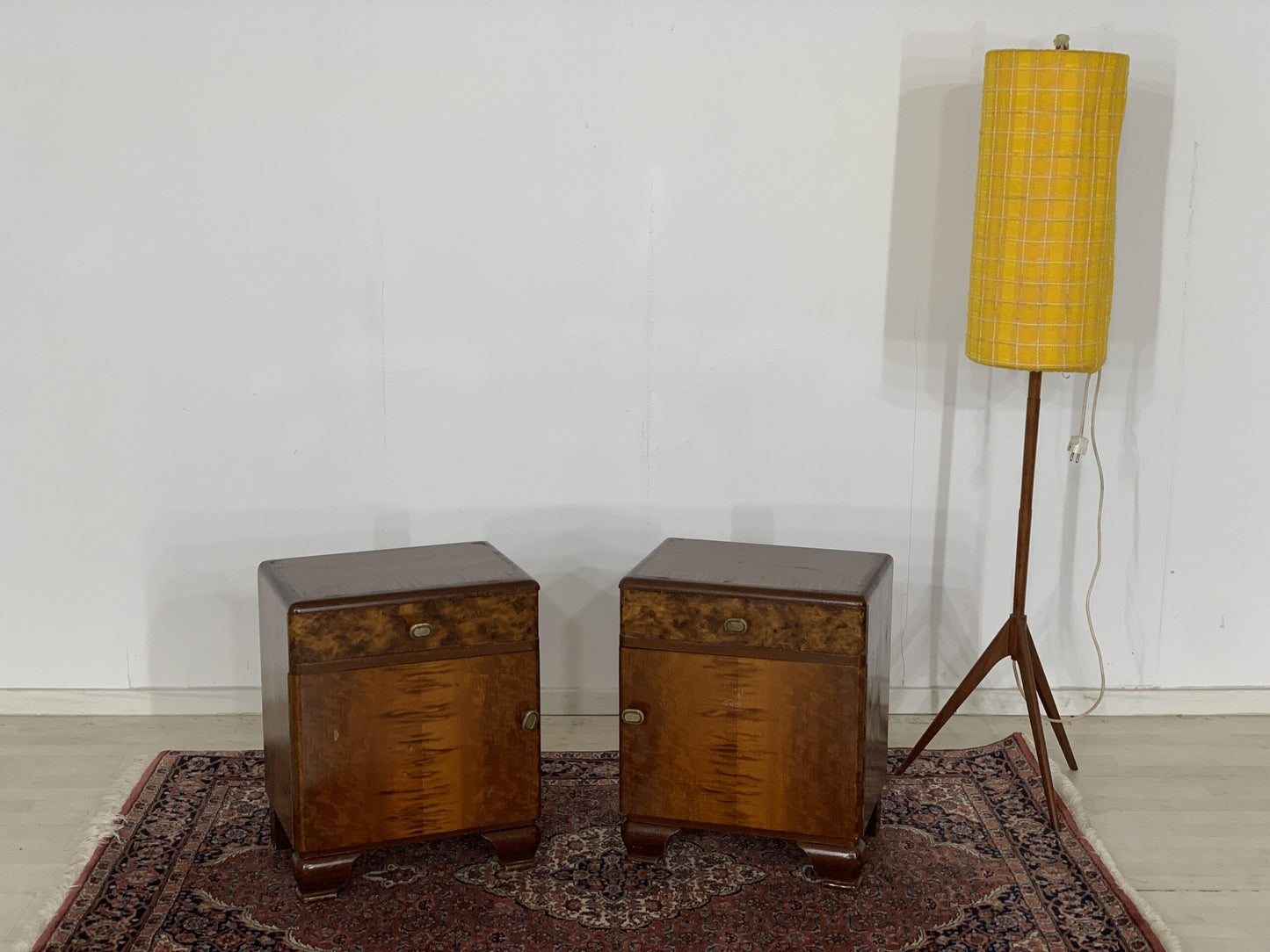 2x MID CENTURY NIGHTSTANDS NIGHTSTANDS NIGHTSTAND NIGHTCUP VINTAGE