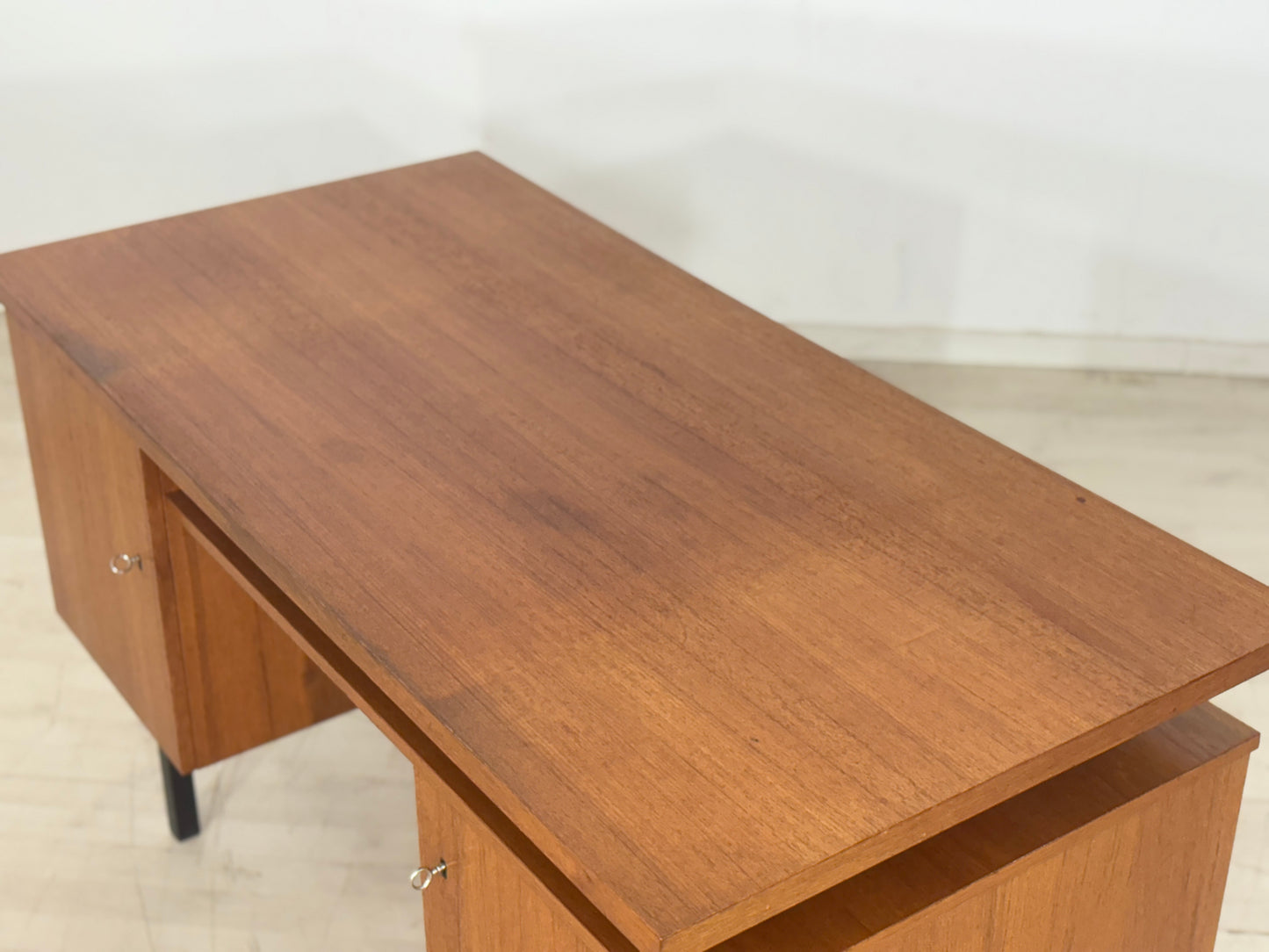 60ER JAHRE TEAK SCHREIBTISCH BÜROTISCH HOLZ TISCH VINTAGE DESK