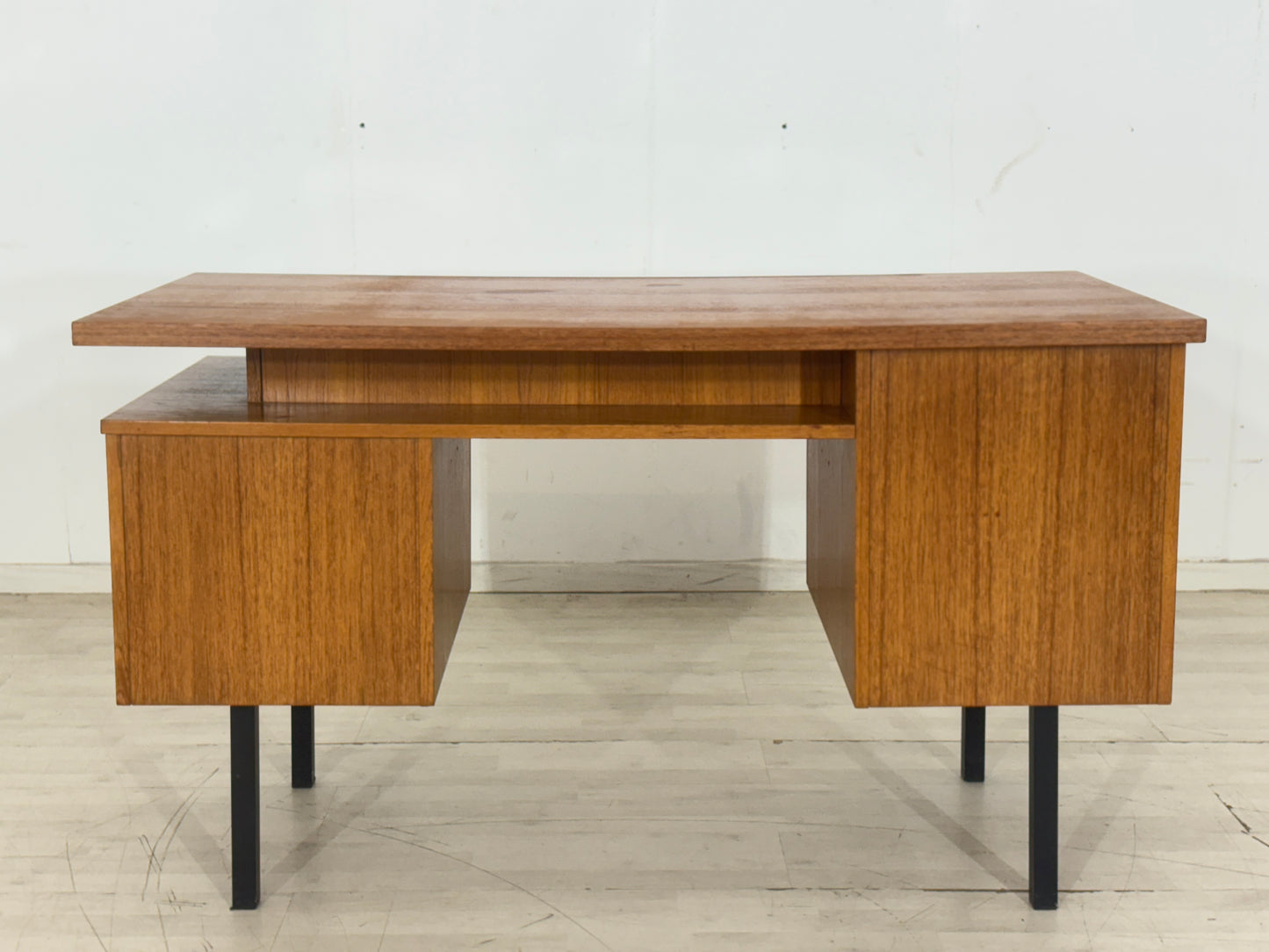 60ER JAHRE TEAK SCHREIBTISCH BÜROTISCH HOLZ TISCH VINTAGE DESK