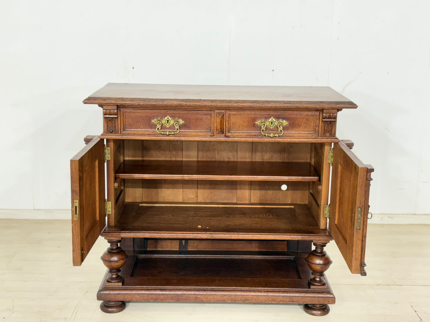 Gründerzeit Vertiko / Kommode / Wohnzimmerschrank – um 1880
