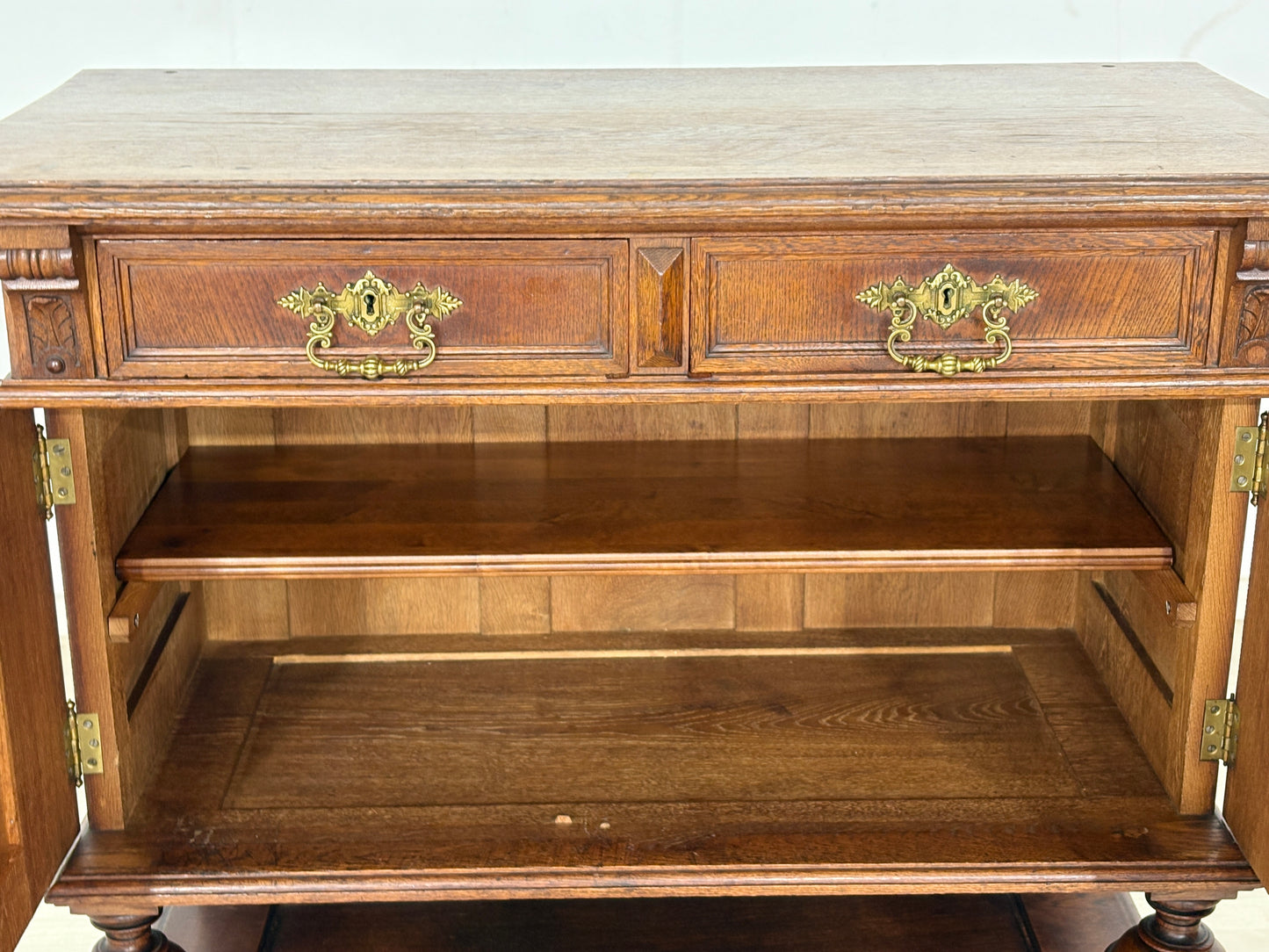 Gründerzeit Vertiko / Kommode / Wohnzimmerschrank – um 1880