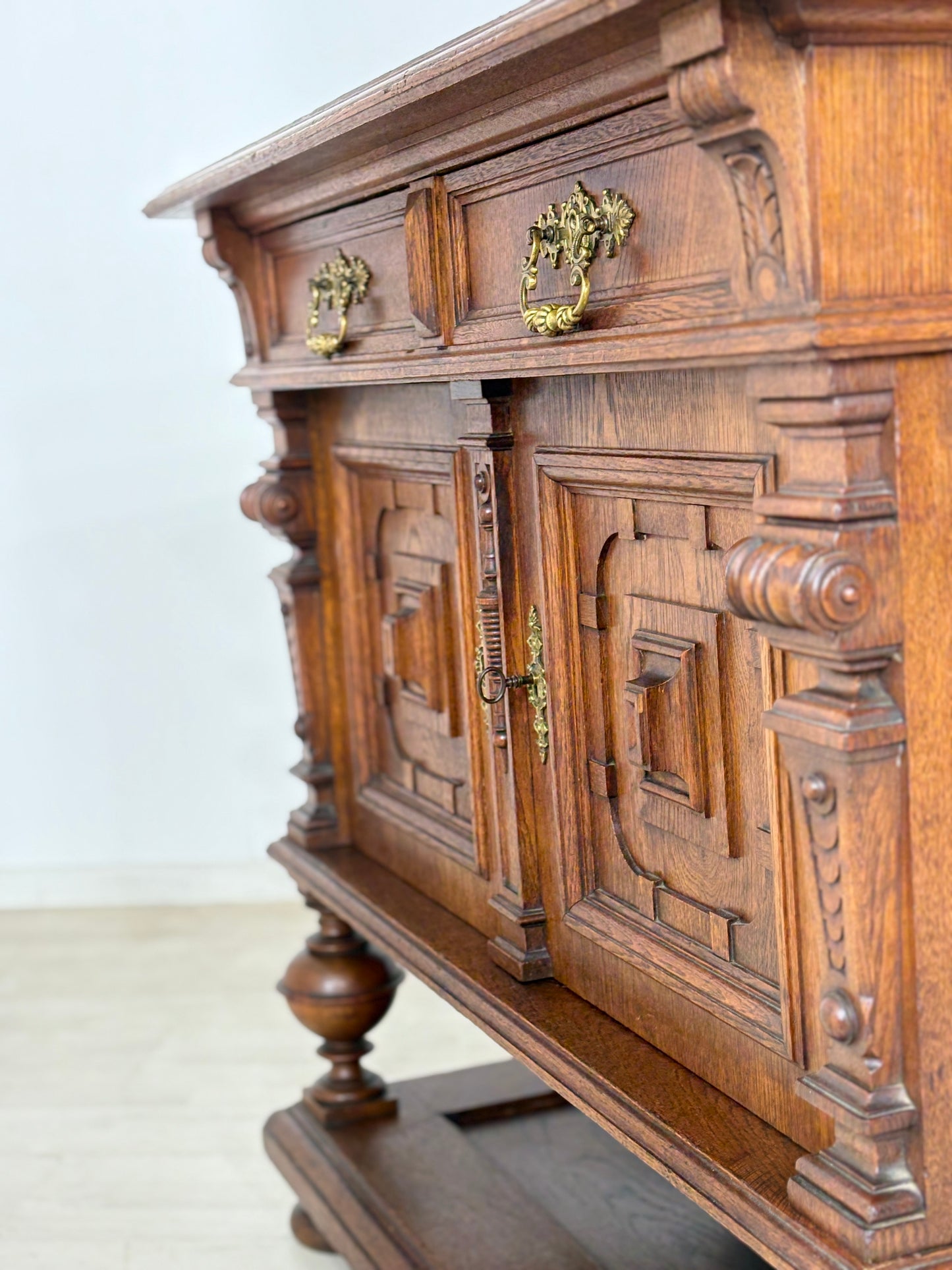Gründerzeit Vertiko / Kommode / Wohnzimmerschrank – um 1880