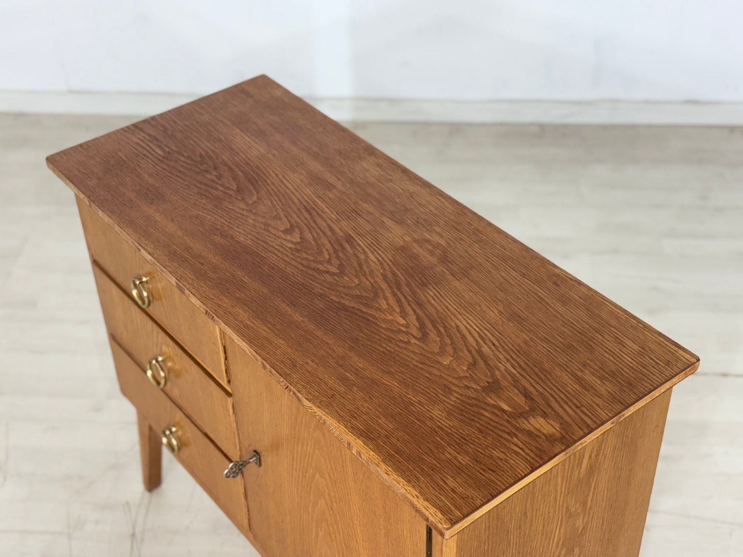 60er Jahre Kommode Schrank Flurschrank Wohnzimmerschrank Vintage