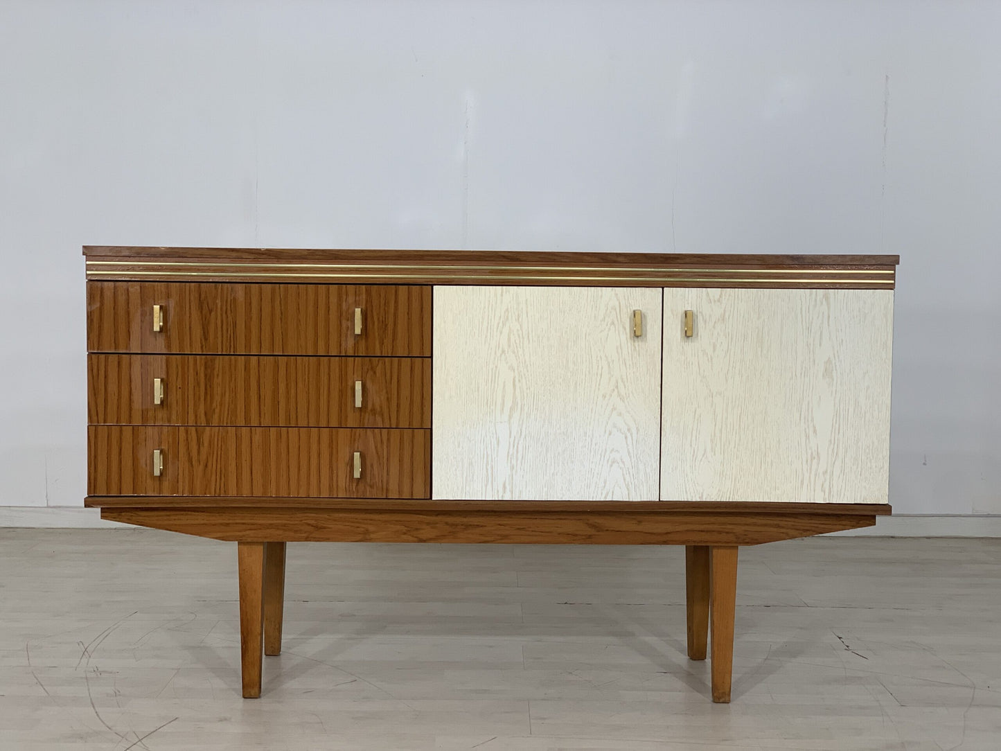 MID CENTURY SIDEBOARD KOMMODE ANRICHTE SCHRANK FLURSCHRANK VINTAGE