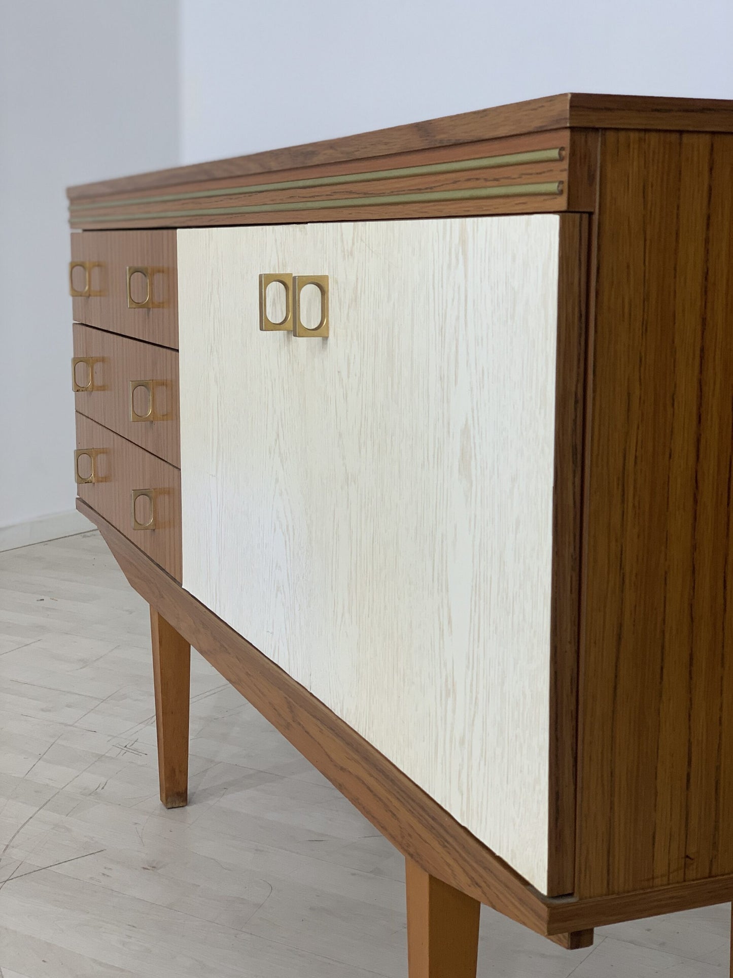 MID CENTURY SIDEBOARD KOMMODE ANRICHTE SCHRANK FLURSCHRANK VINTAGE