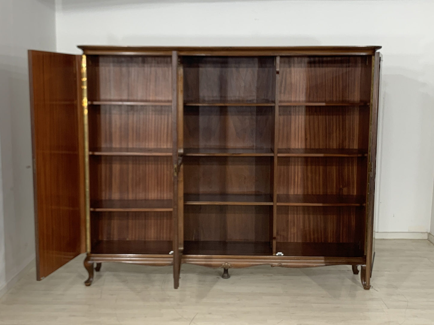 CHIPPENDALE BOOKCASE