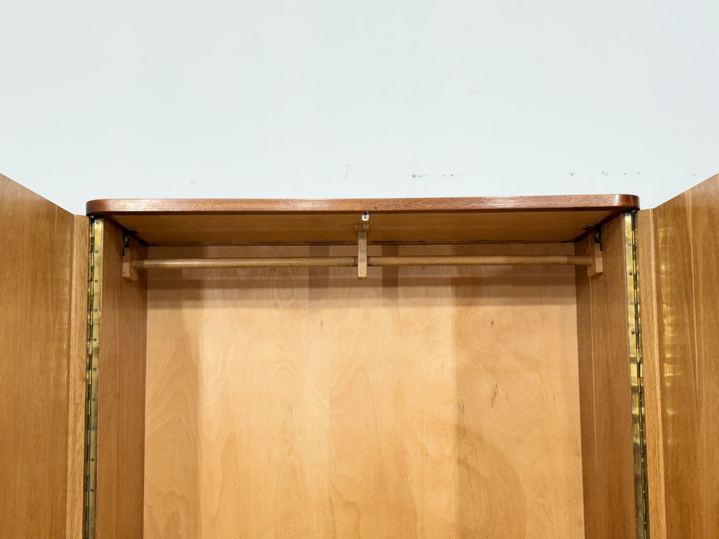 Mid Century Wäscheschrank Kleiderschrank Waschkommode Vintage Wardrobe