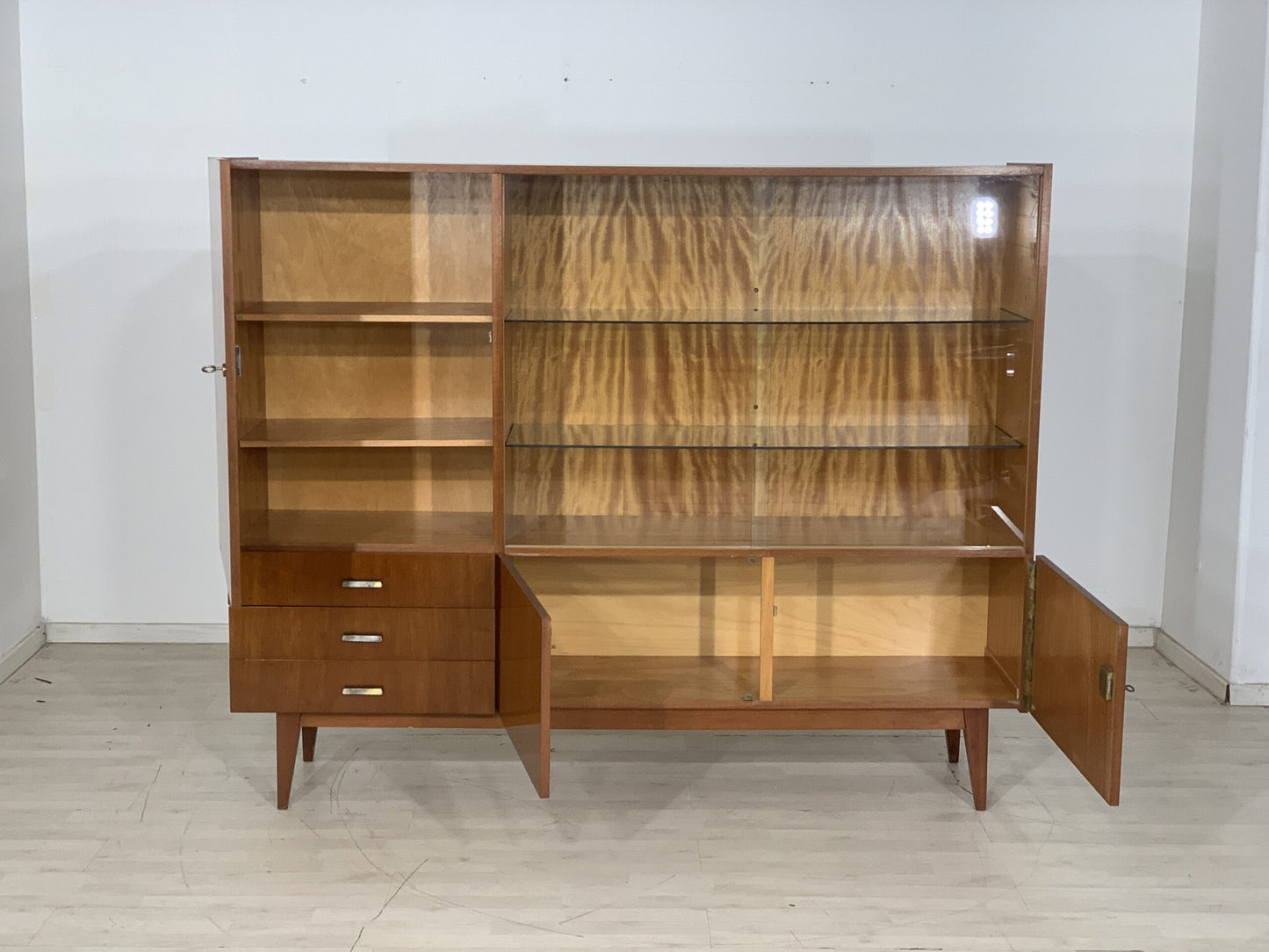 Midcentury Anrichte Vitrine Geschirrschrank Wohnzimmerschrank Highboard