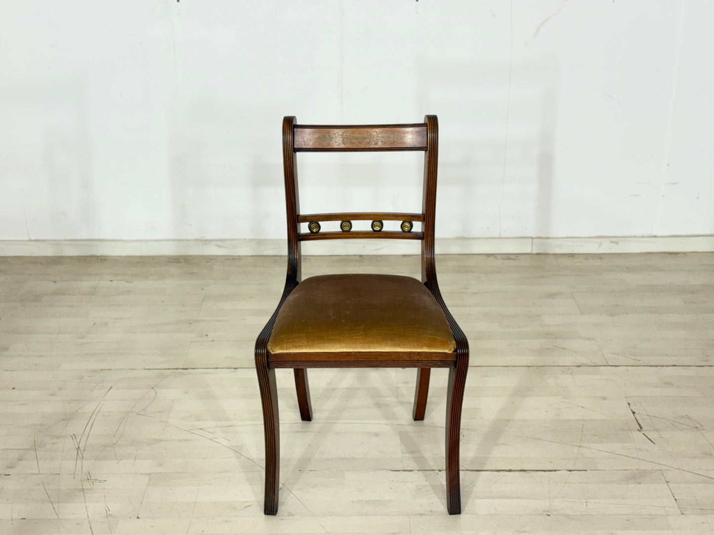 4er Set Kolonialstil Esszimmerstühle / Mahagoni Stühle / Vintage Küchenstühle