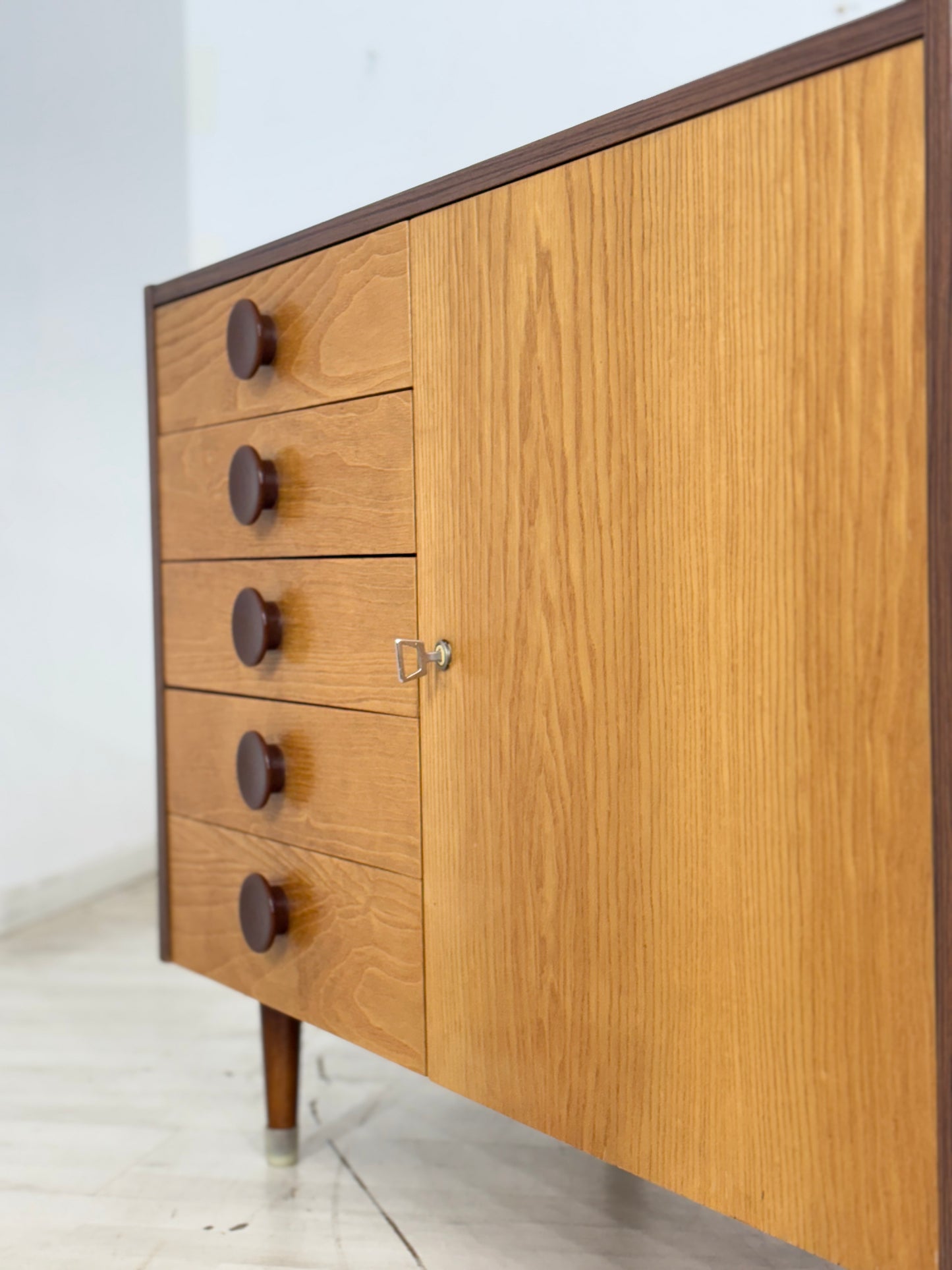Mid Century Kommode Sideboard Anrichte Wohnzimmerschrank Flurschrank Vintage