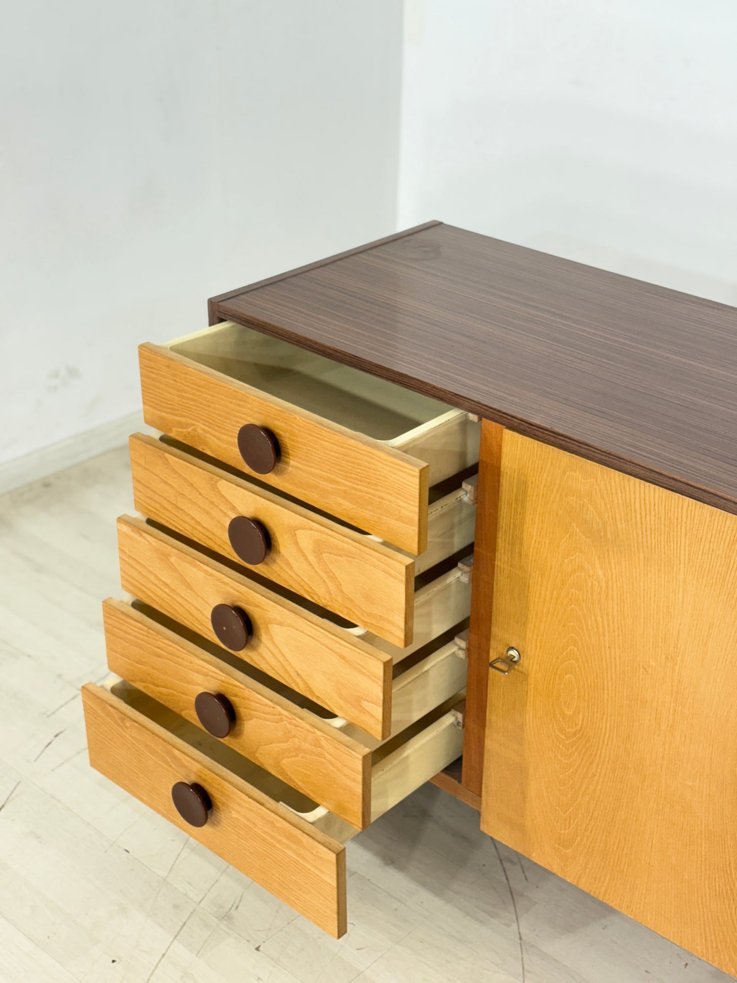 70er Jahre Kommode Sideboard Schrank Flurschrank Wohnzimmerschrank