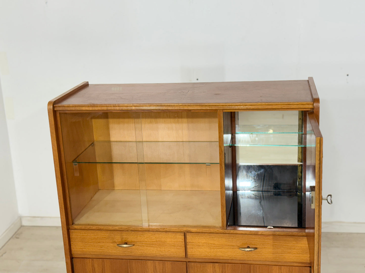 Mid Century Highboard Wohnzimmerschrank Schrank Flurschrank Anrichte Vintage