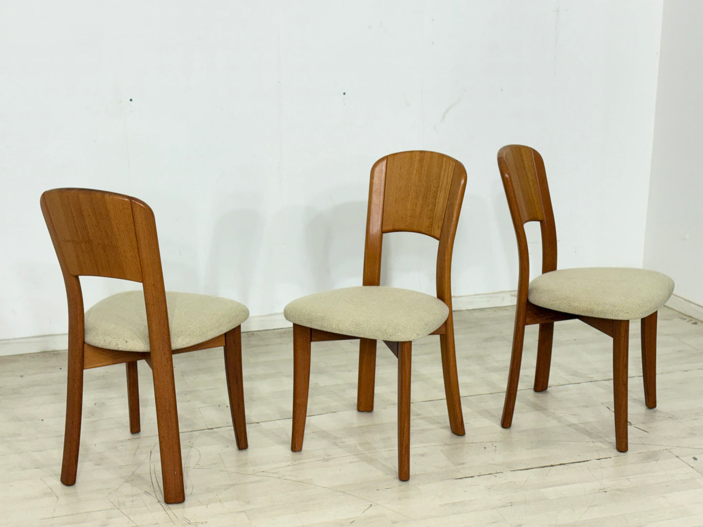 3er Schöne Vintage Esszimmerstühle / Mid-Century Stühle – 60er Jahre