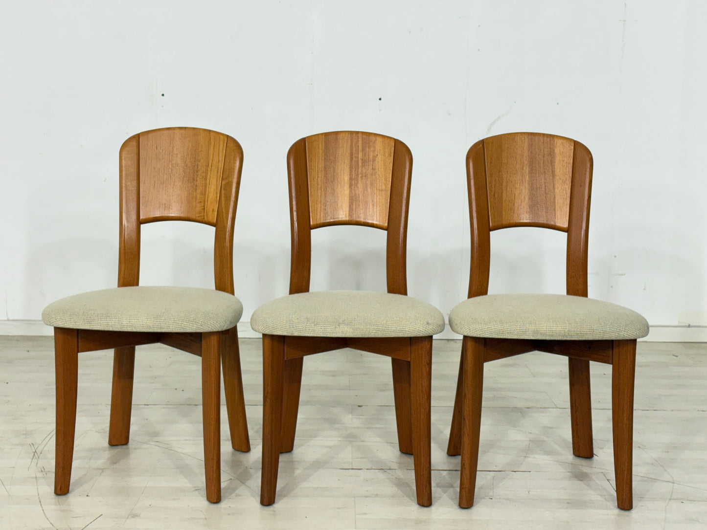 3er Schöne Vintage Esszimmerstühle / Mid-Century Stühle – 60er Jahre