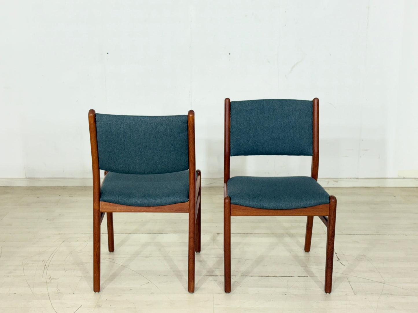 4er Sehr schöne Vintage Esszimmerstühle / Mid-Century Stühle – 60er Jahre