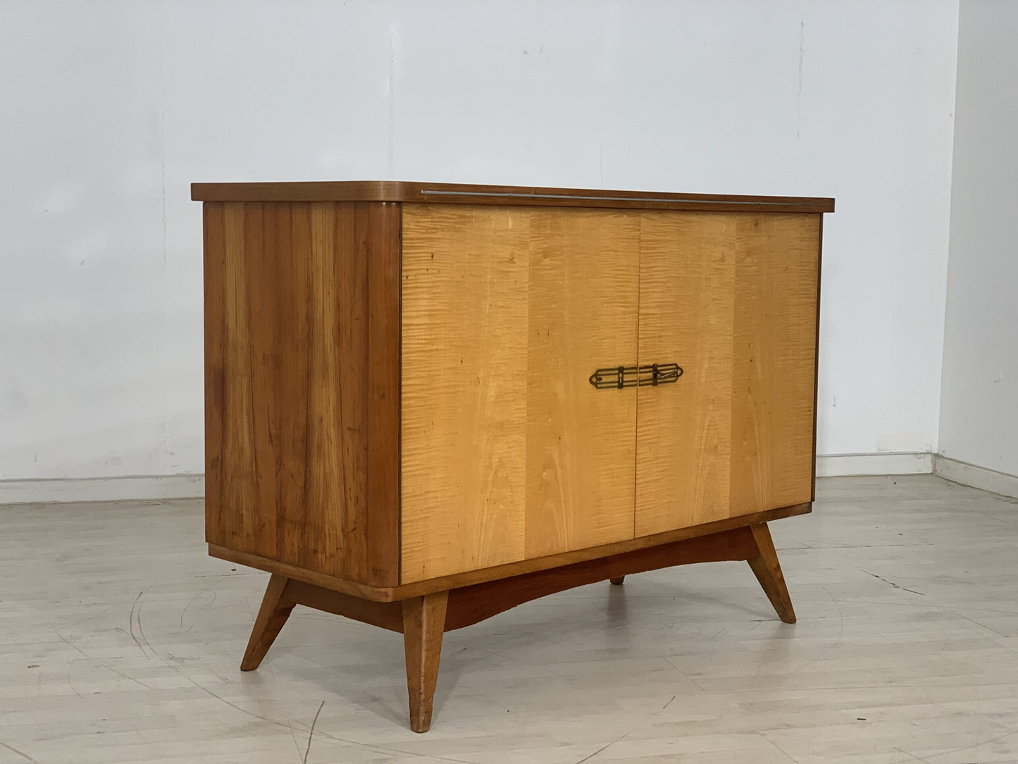 Buffet des années 60, commode, armoire vintage