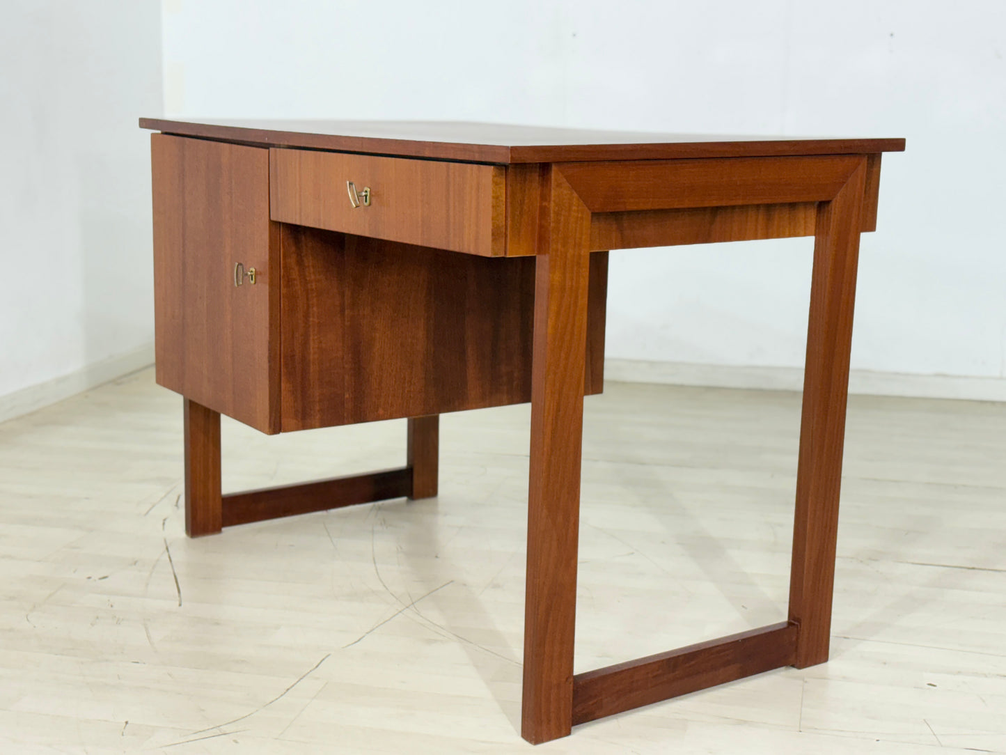 Mid Century Schreibtisch Damentisch Holz Tisch Vintage Desk