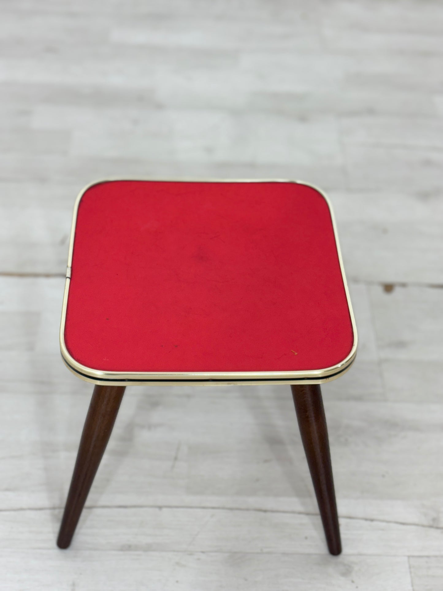 Retro Rockabilly / Nierentisch / Beistelltisch / Blumentisch / Mid Century Couchtisch