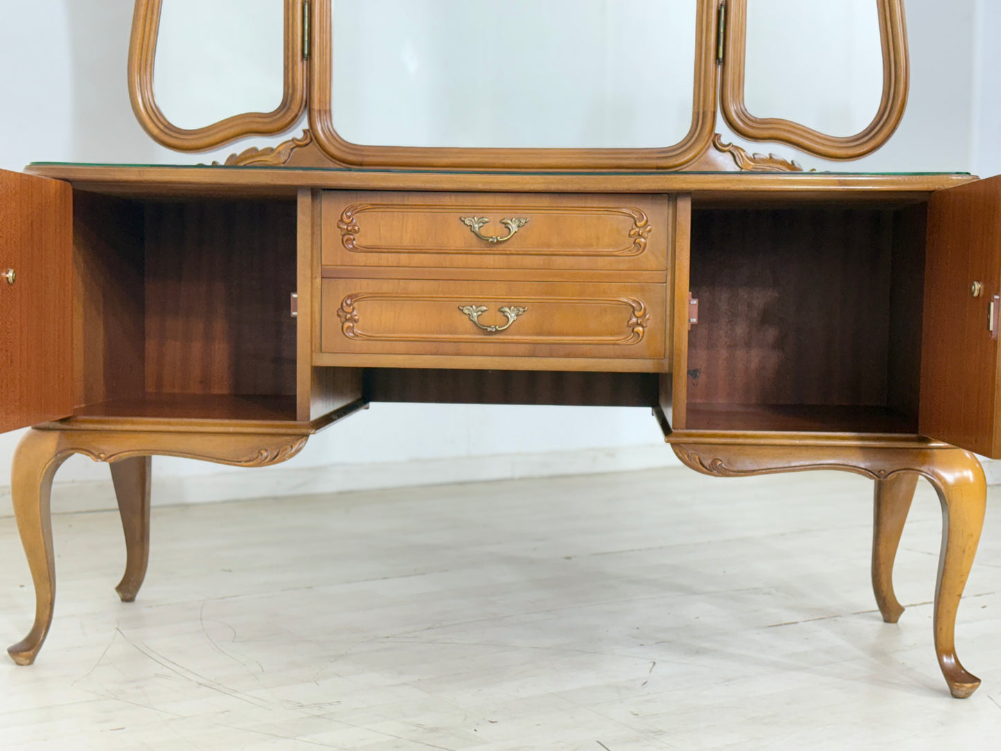 Chippendale Frisierkommode / Vintage Kommode / Sideboard / Frisiertisch / Schlafzimmerschrank