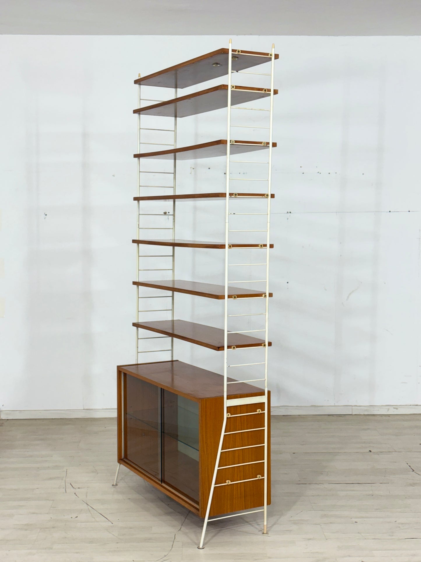 Modulares Mid-Century Wandregal „Sybille“-Serie - 60er Jahre / Stringregal