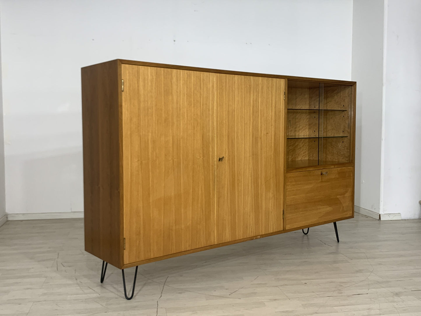 60ER JAHRE ANRICHTE WOHNZIMMERSCHRANK SCHRANK GESCHIRRSCHRANK VINTAGE HIGHBOARD