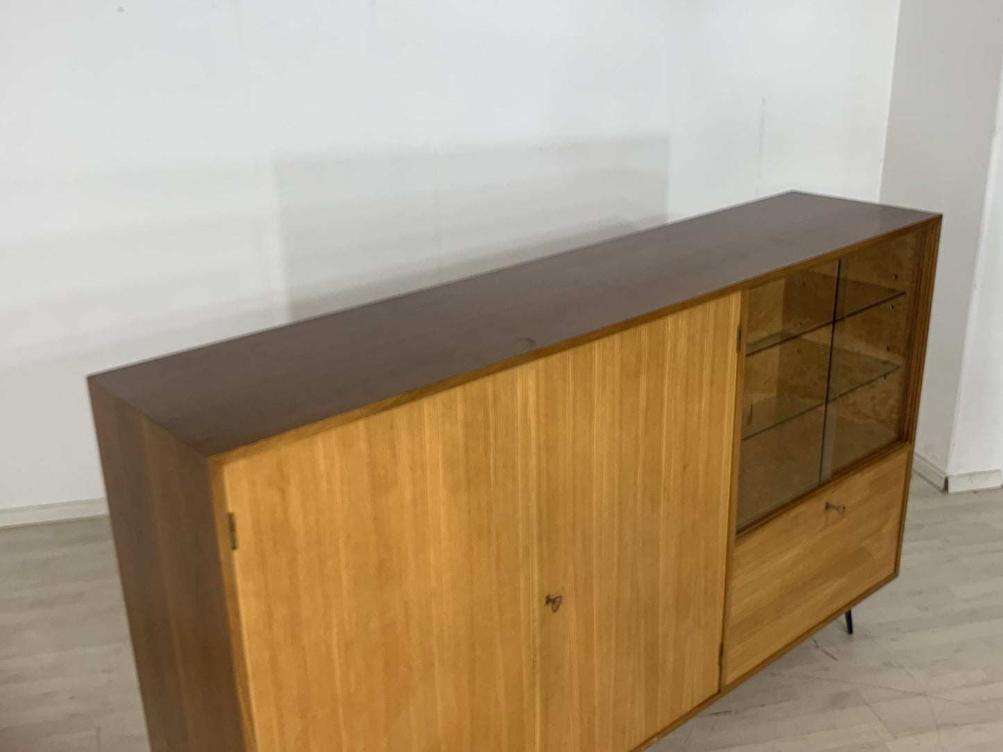 60ER JAHRE ANRICHTE WOHNZIMMERSCHRANK SCHRANK GESCHIRRSCHRANK VINTAGE HIGHBOARD