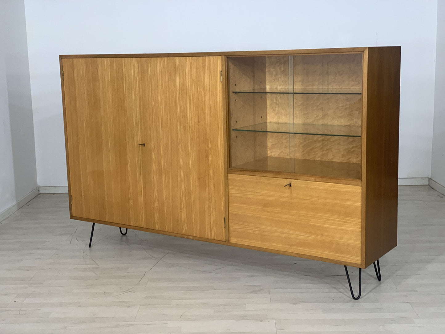 60ER JAHRE ANRICHTE WOHNZIMMERSCHRANK SCHRANK GESCHIRRSCHRANK VINTAGE HIGHBOARD