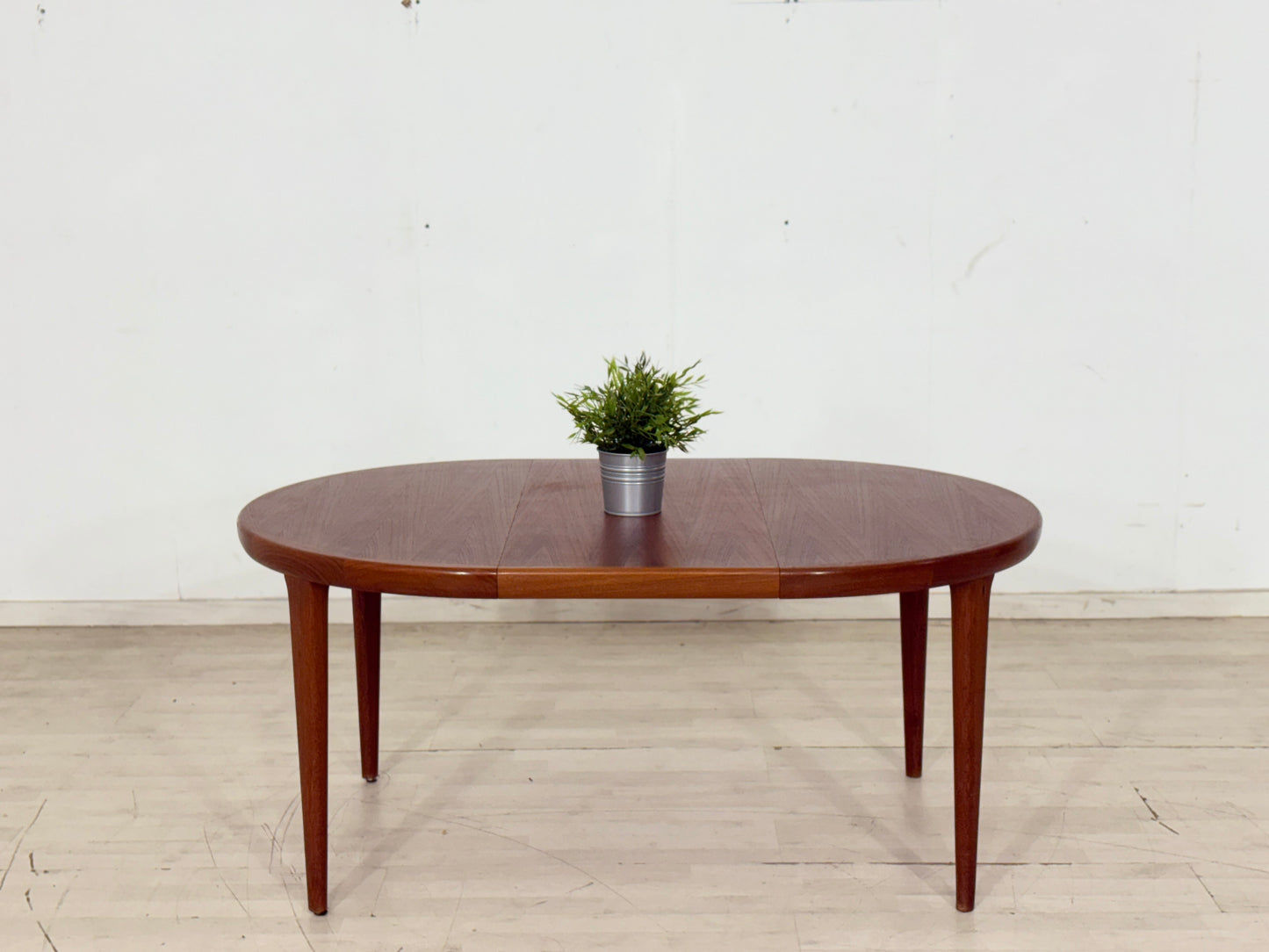 Danish Teak Couchtisch / Mid-Century Tisch / Vintage Skandinavish Design / Teak Couchtisch