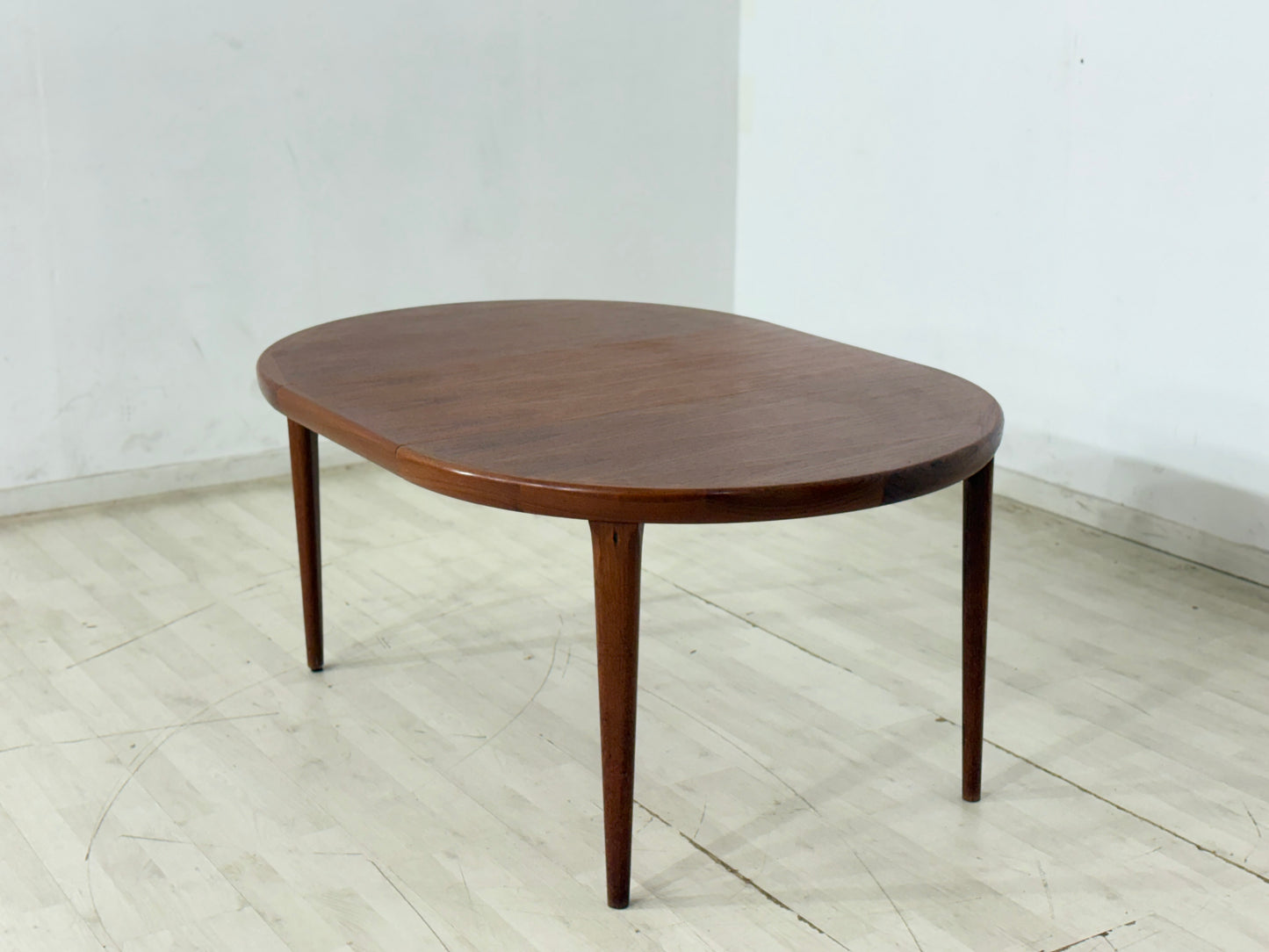 Danish Teak Couchtisch / Mid-Century Tisch / Vintage Skandinavish Design / Teak Couchtisch