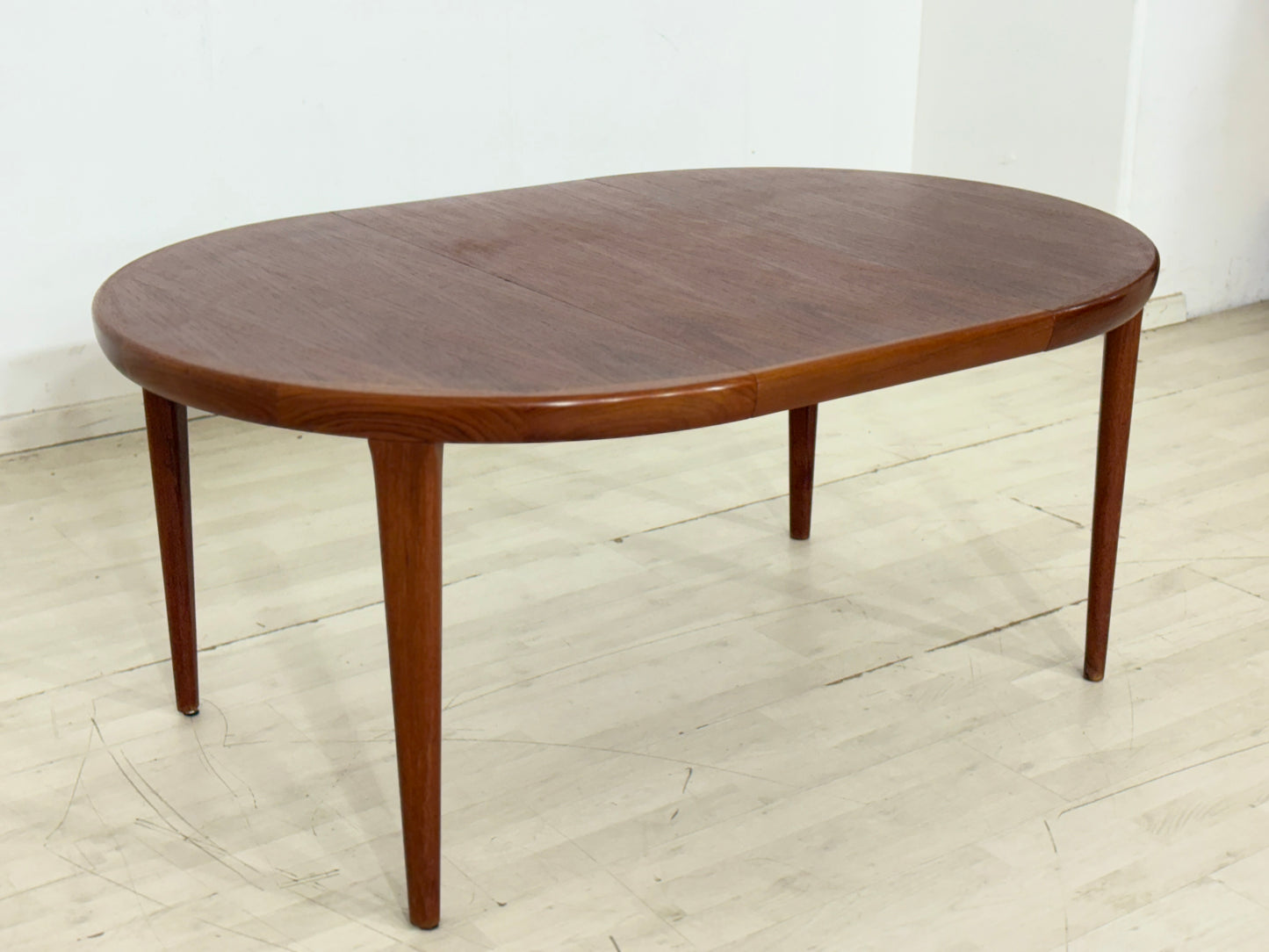 Danish Teak Couchtisch / Mid-Century Tisch / Vintage Skandinavish Design / Teak Couchtisch