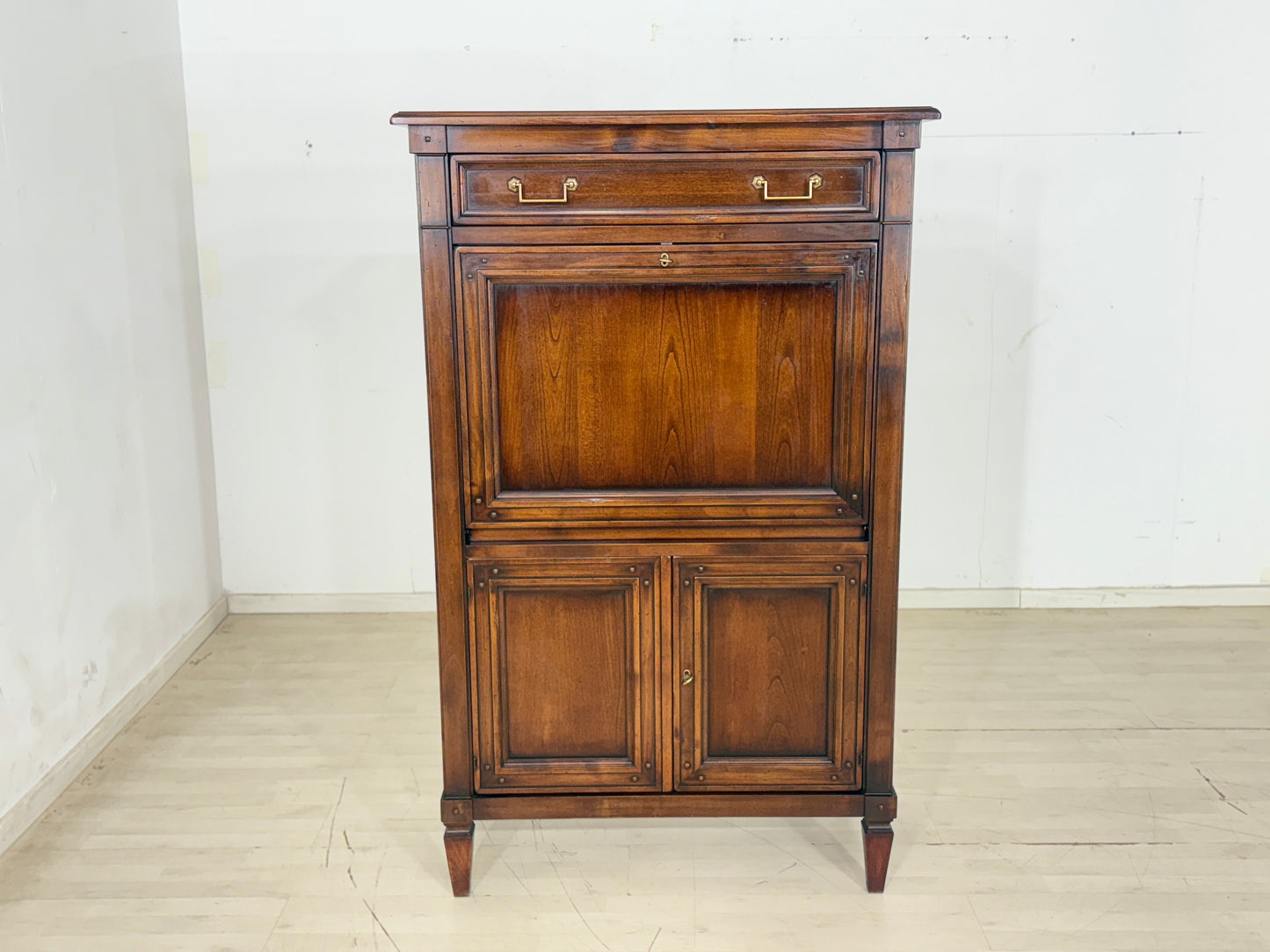 Schöner Selva Sekretär Schreibschrank Holz Schrank Made in Italy